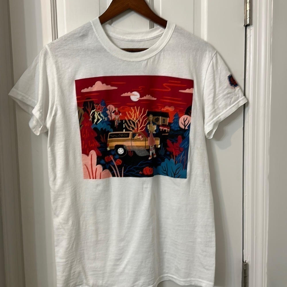 Stranger Things graphic tee cotton small new